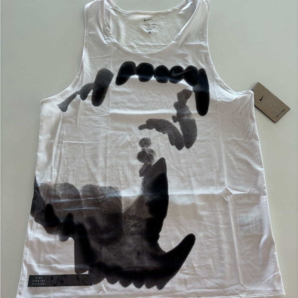 Nike Dri-FIT ADV Run Division Pinnacle Men's Tank Size Small NWT